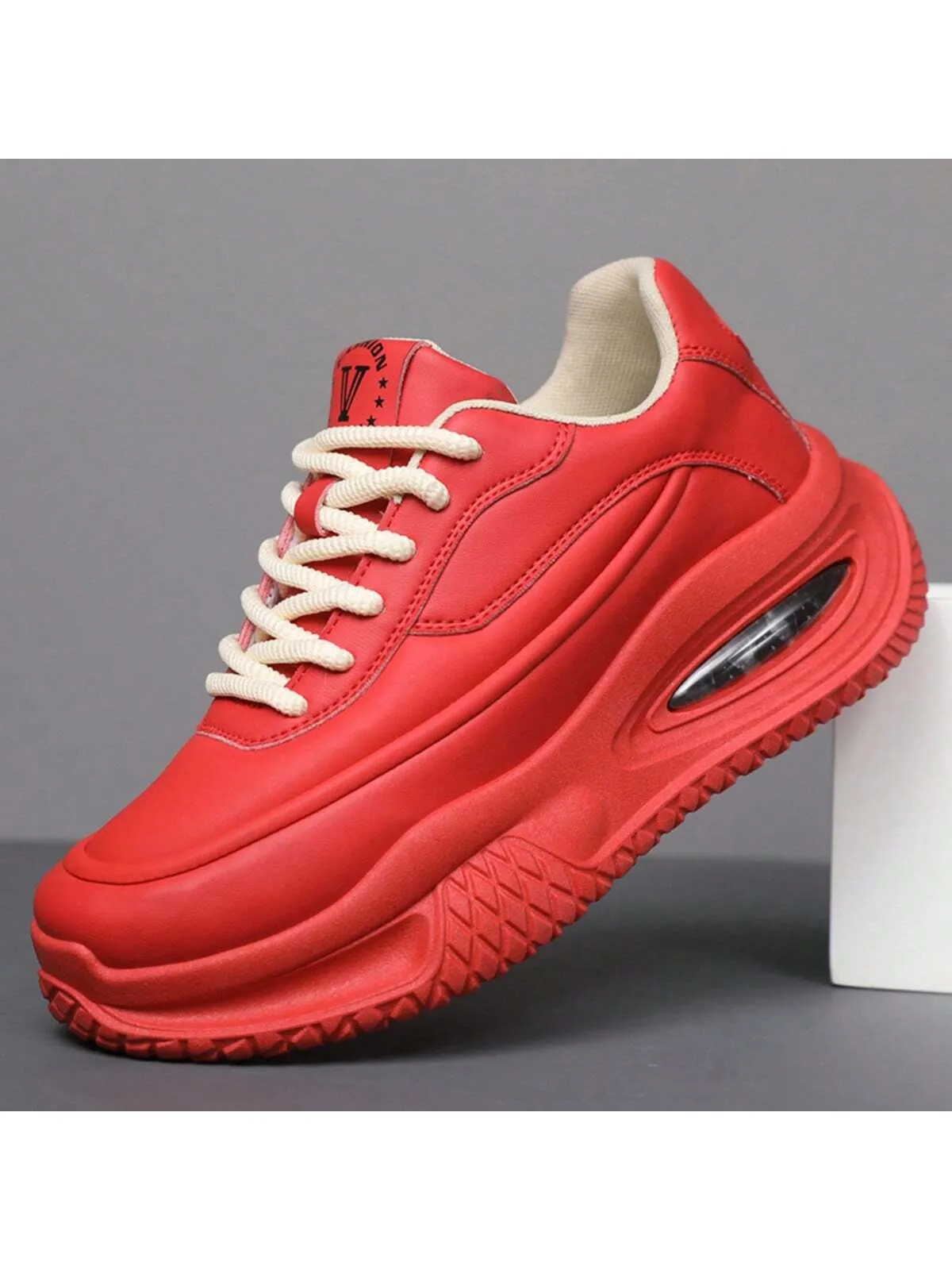 2024 New Casual Men Shoes Niche Low-Top Design Fashionable Thick Sole Sneakers Colorblock Athletic Shoes