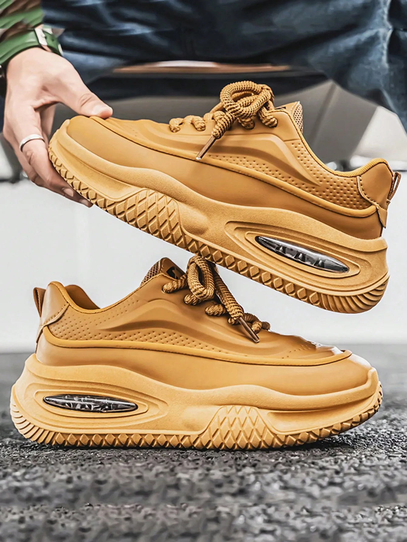 2024 New Casual Men Shoes Niche Low-Top Design Fashionable Thick Sole Sneakers Colorblock Athletic Shoes