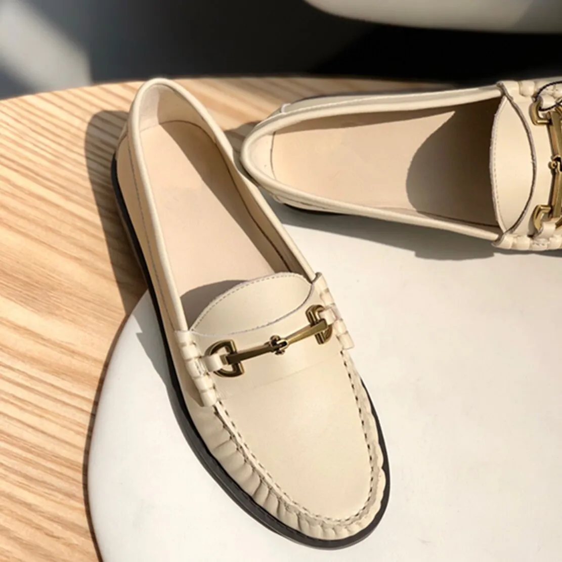 Chicmy Women Shoes England Style Office Lady Fashion Simple Beige Color Sheep Soft Casual Slip-On Loafers  Flat Shoes