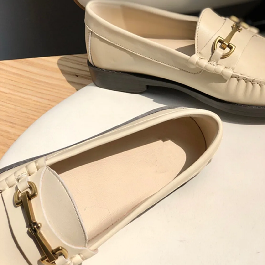 Chicmy Women Shoes England Style Office Lady Fashion Simple Beige Color Sheep Soft Casual Slip-On Loafers  Flat Shoes