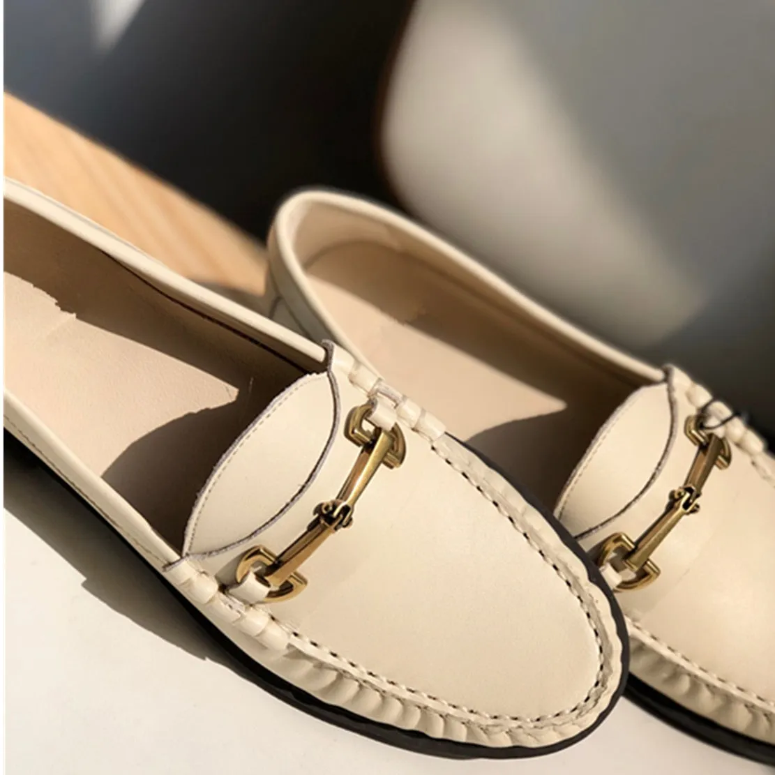 Chicmy Women Shoes England Style Office Lady Fashion Simple Beige Color Sheep Soft Casual Slip-On Loafers  Flat Shoes
