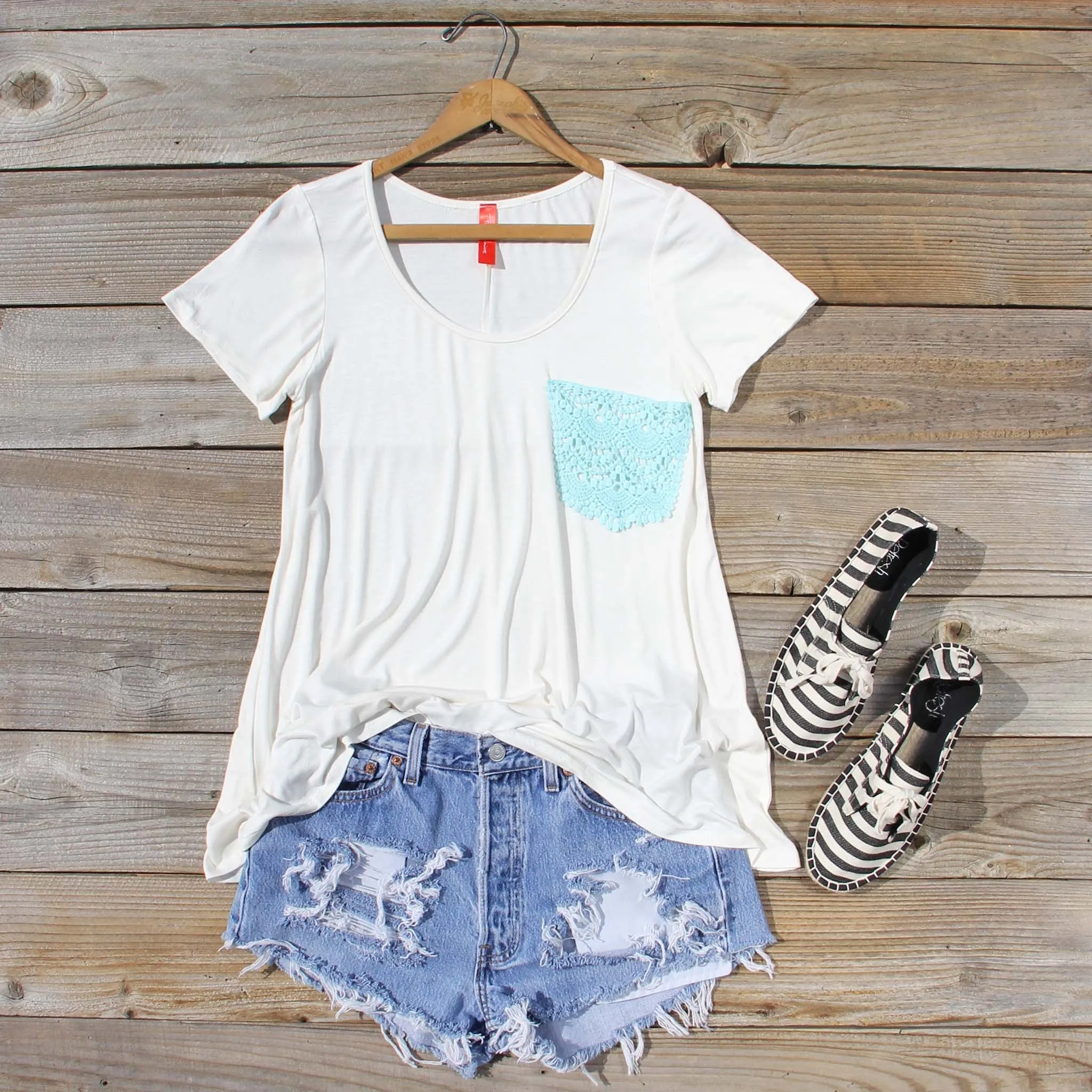 Cloudy Valley Tee in White