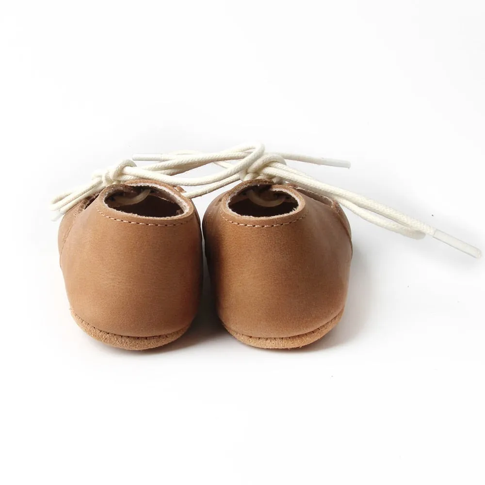 Everly Flats - Oil Waxed - Weathered Brown