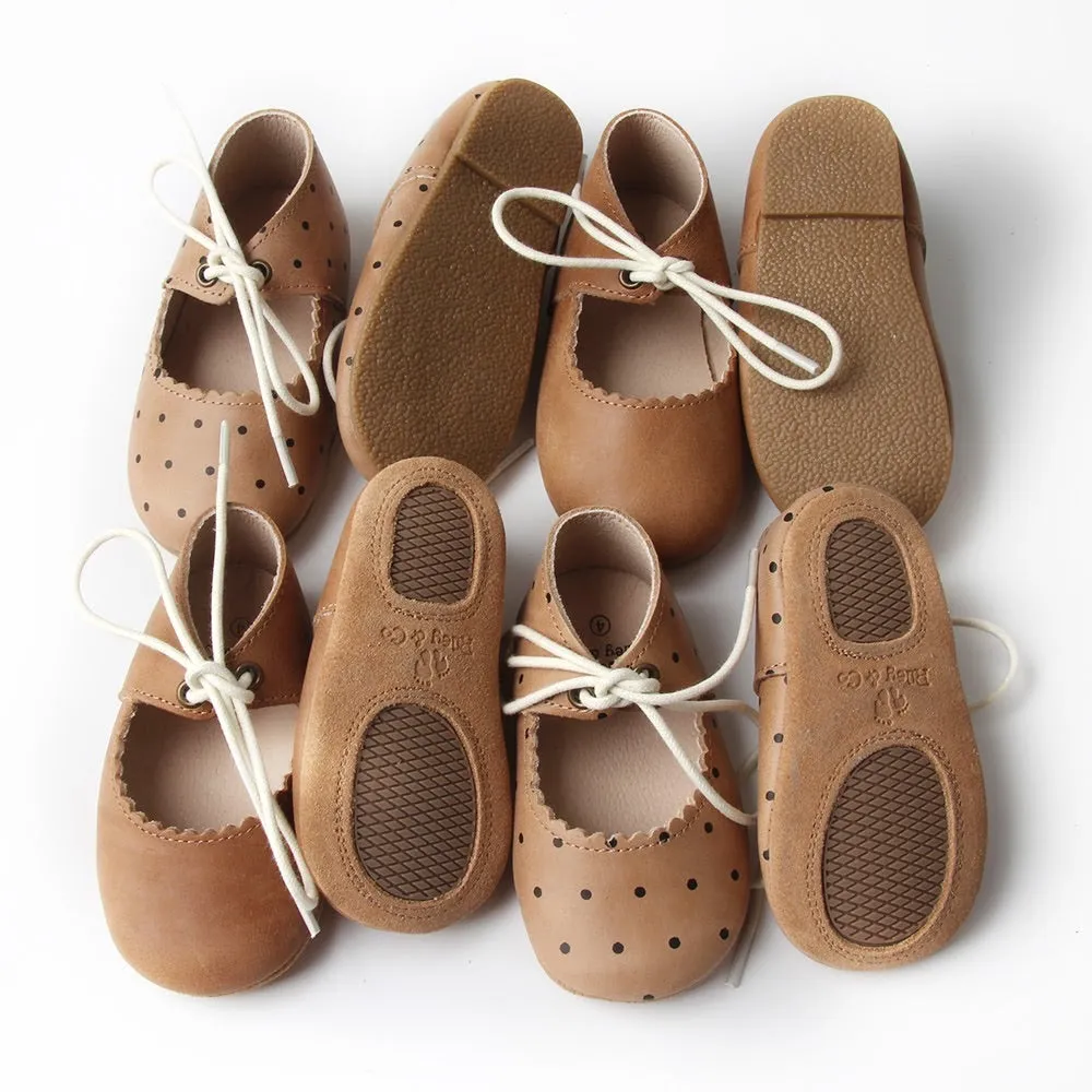 Everly Flats - Oil Waxed - Weathered Brown