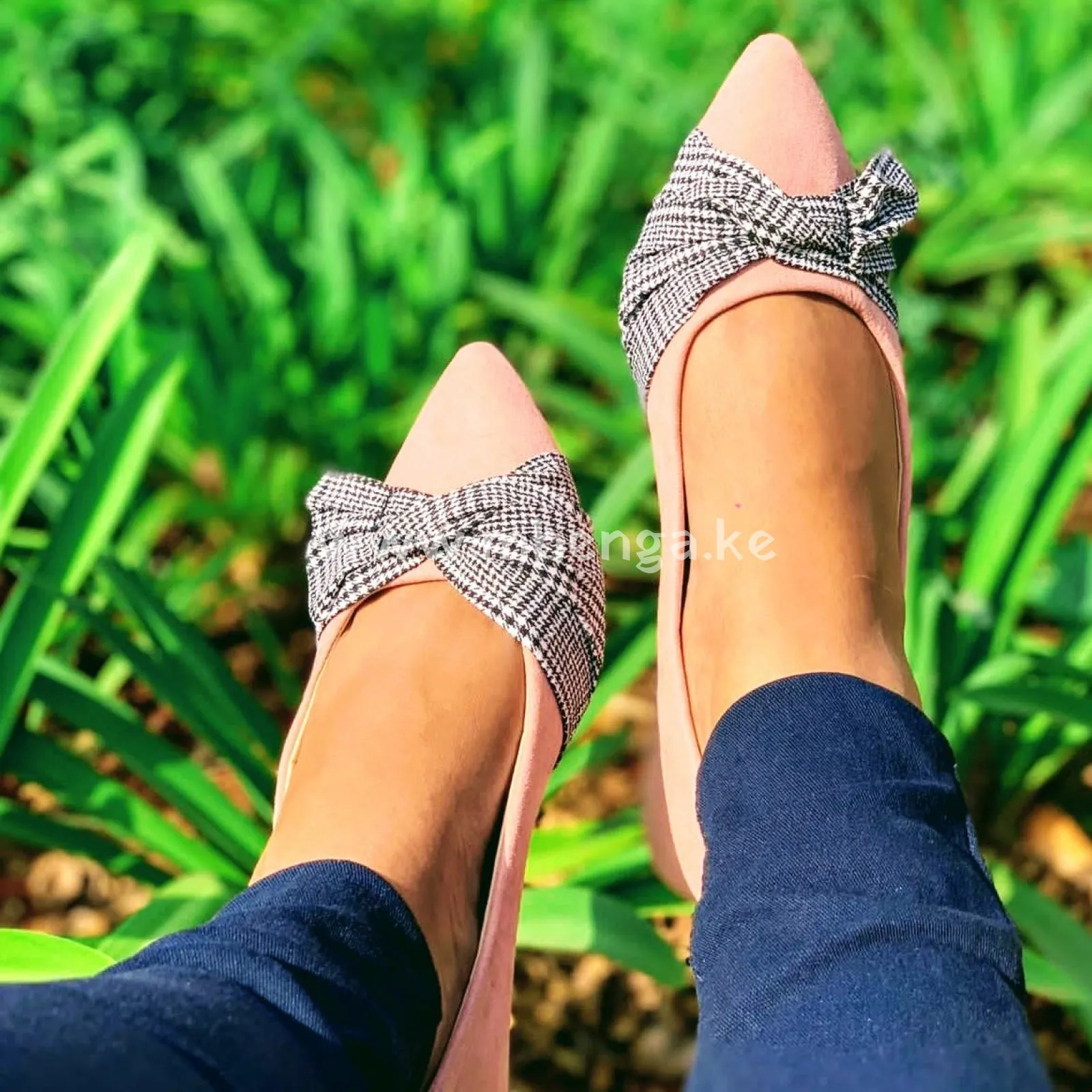 Ladies checked knotted shoes , Ladies flat shoe with knot , pointed toe flat shoes