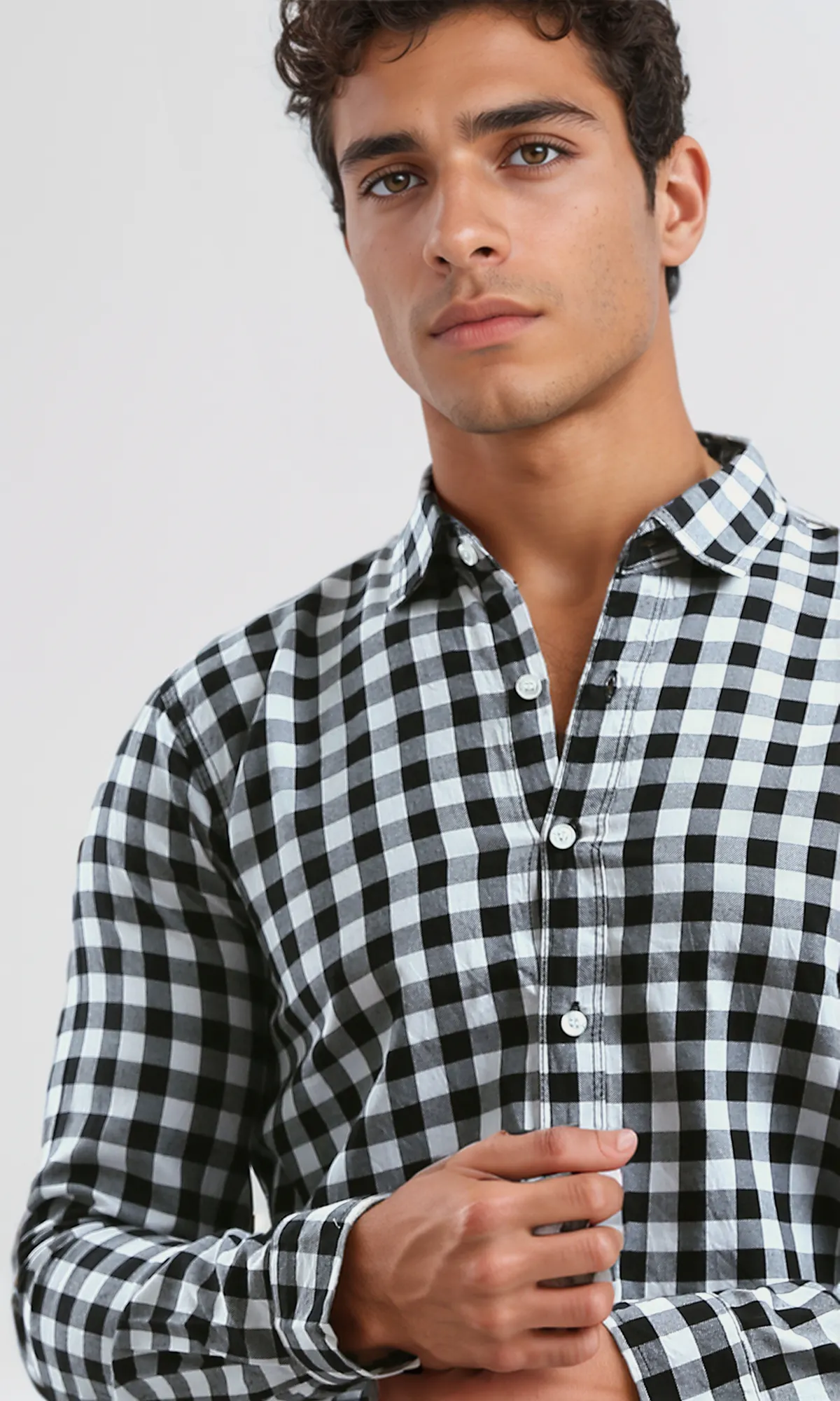 O179964-S23M048-BLACK (MLS)