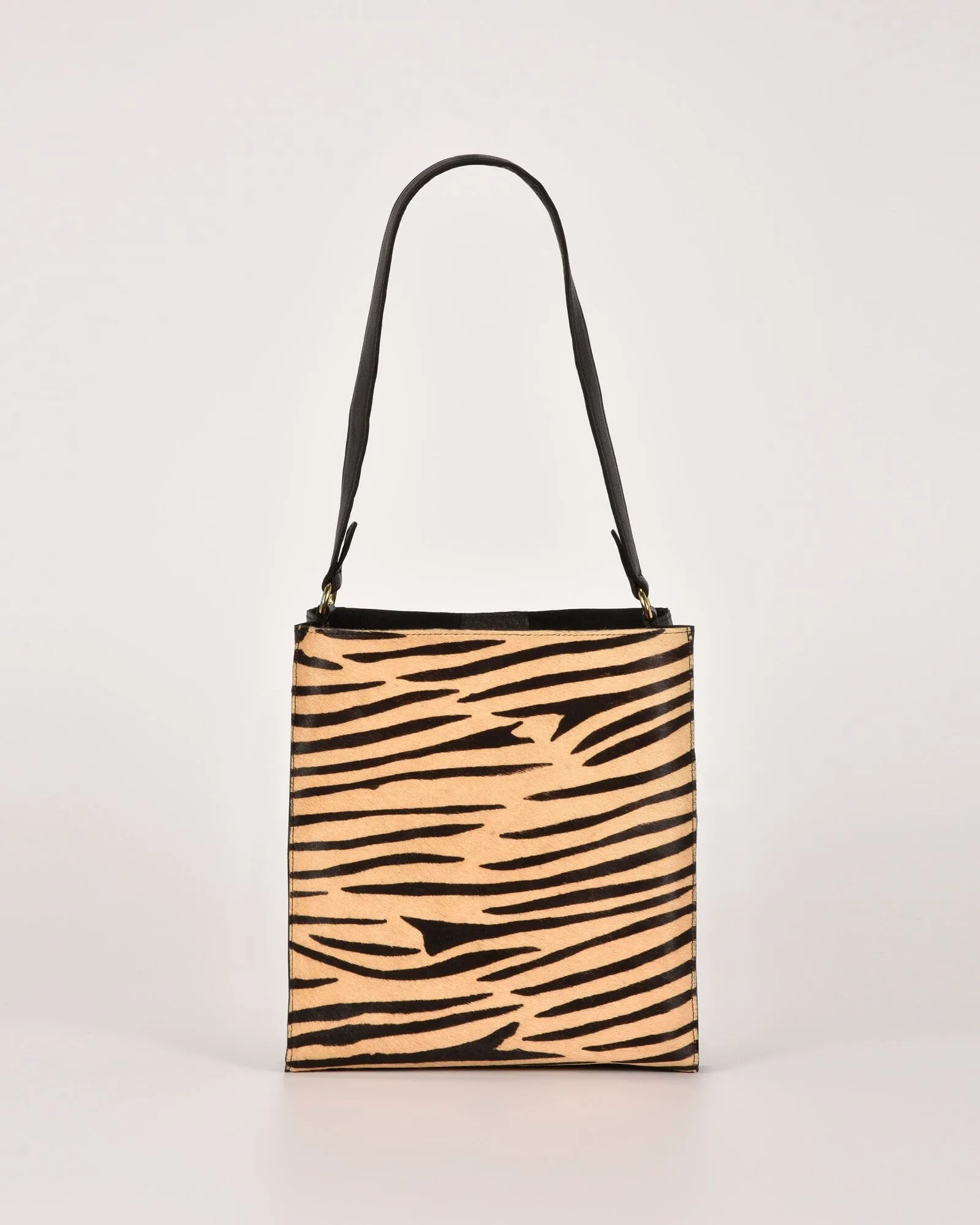 Safari Kensington Leather Hobo