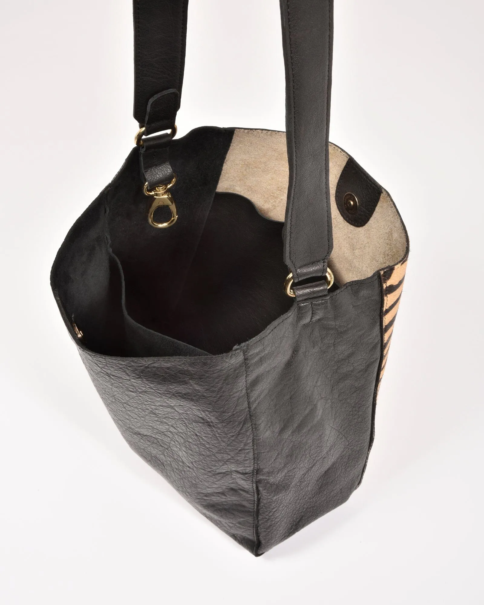 Safari Kensington Leather Hobo